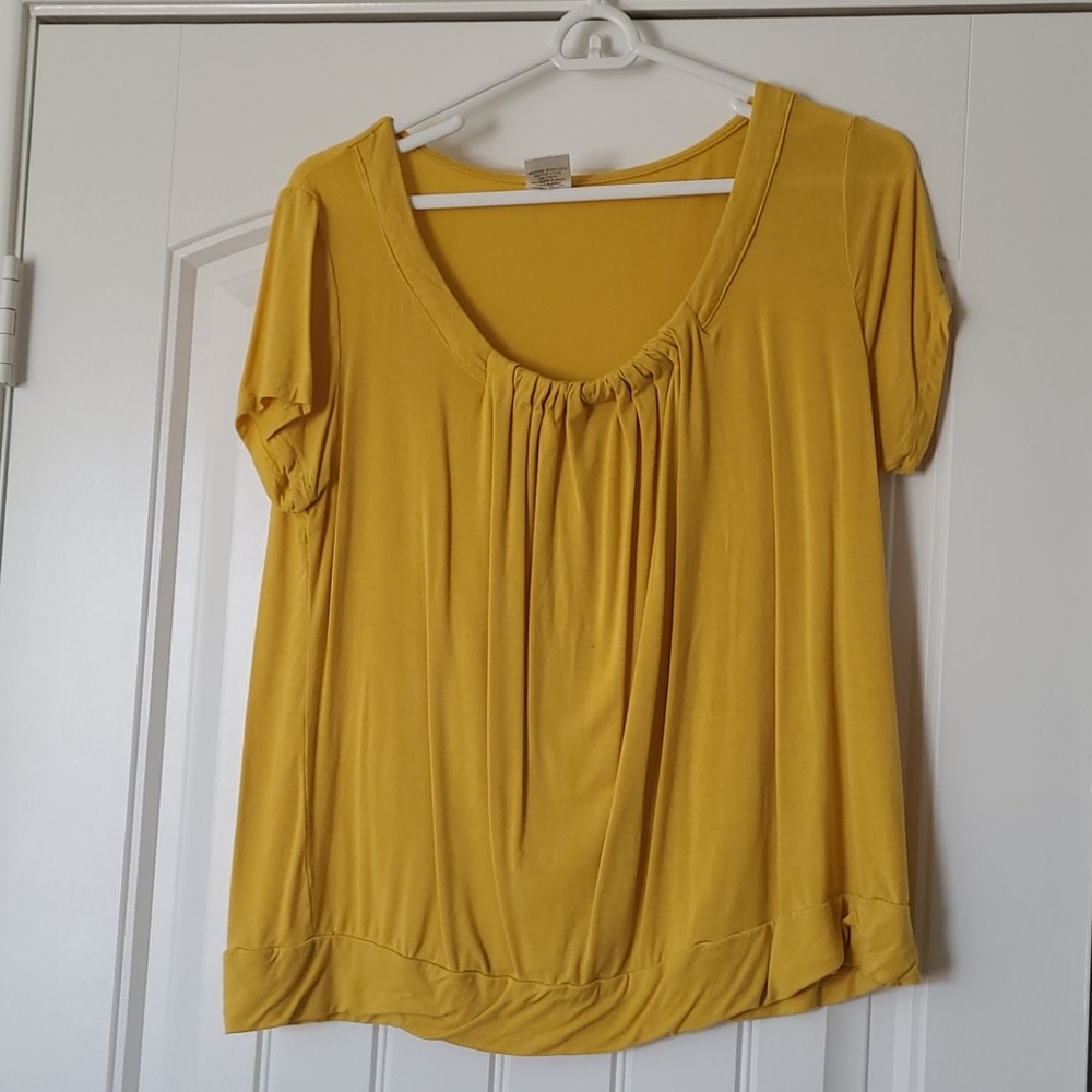 Yellow shirt